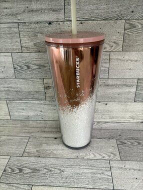 2019 STARBUCKS‎ HOLIDAY CASCADING SNOW ROSE GOLD PINK GLITTER 24 OZ CUP TUMBLER